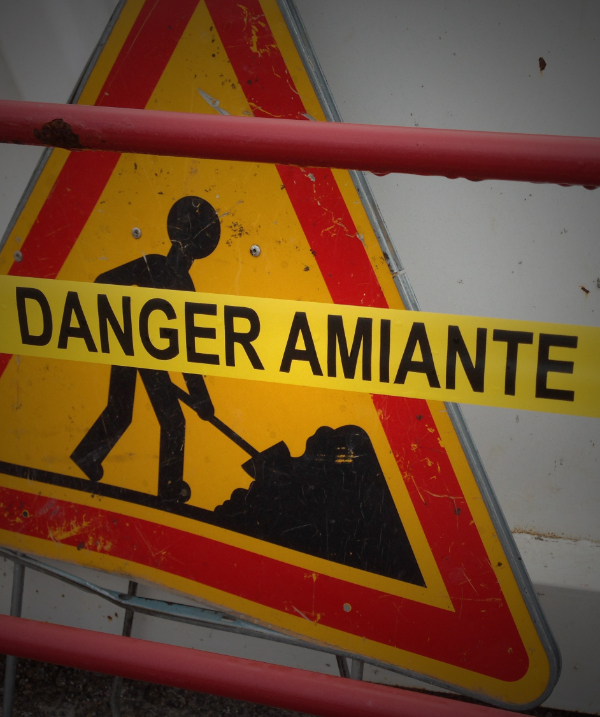 UK Rules Surrounding Asbestos Removal