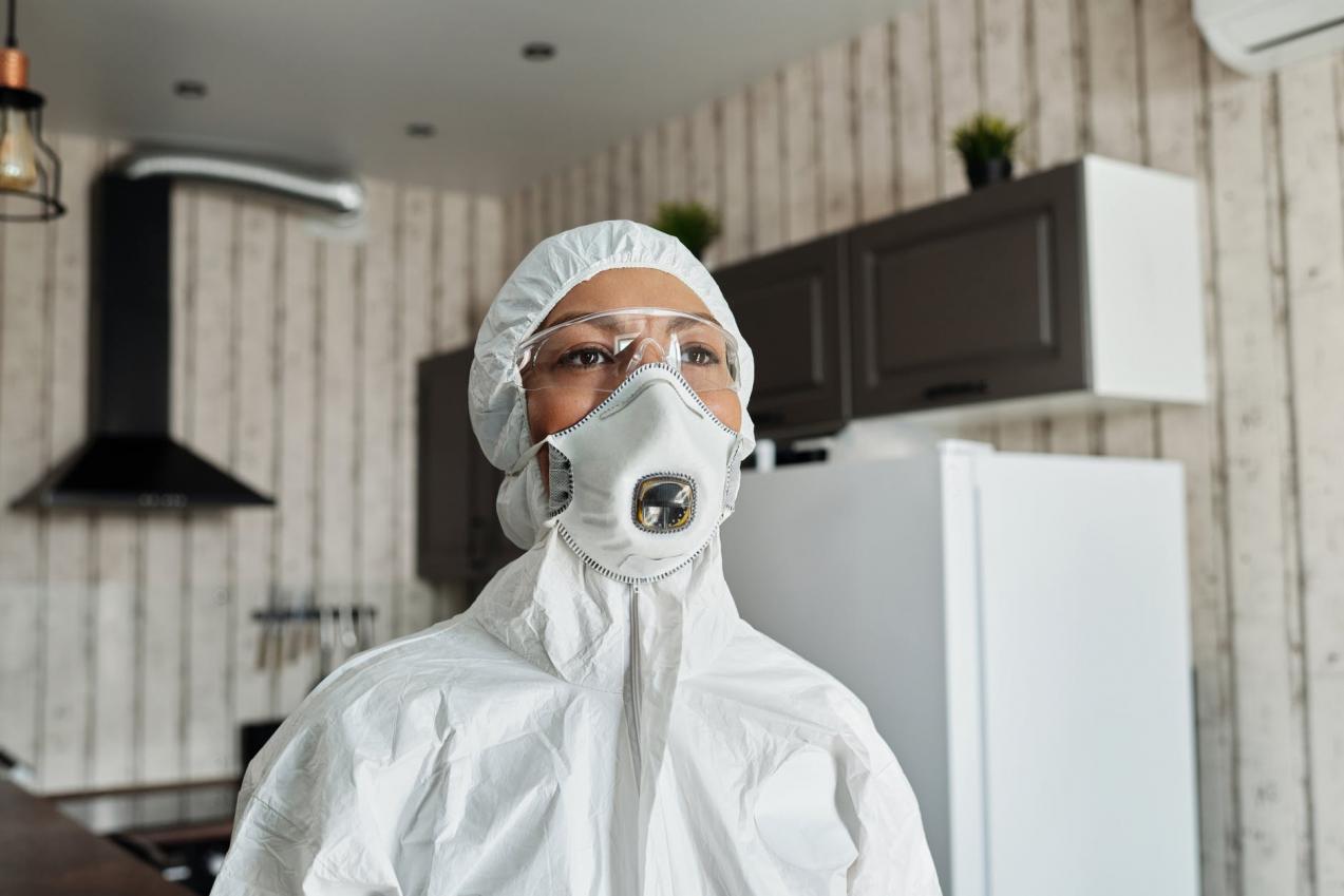 Who is Qualified to Perform an Asbestos Risk Assessment?