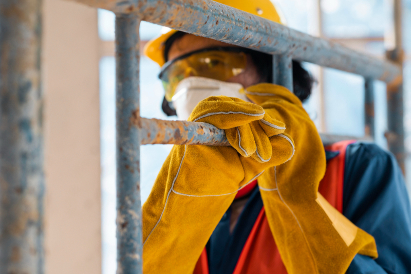 What Is Non-licensed Asbestos Removal? Asbestos Awareness Training Aberdeen and Aberdeenshire