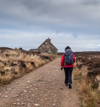 Hiking on the Speyside Way Whisky Trail