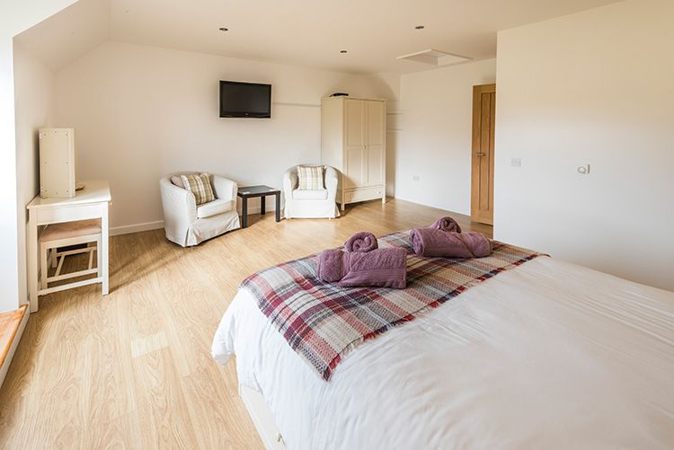 speyside holiday cottages - clean and modern bedroom
