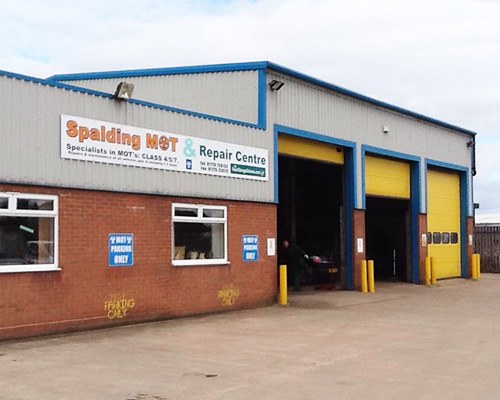exterior of spalding mot and repair centre
