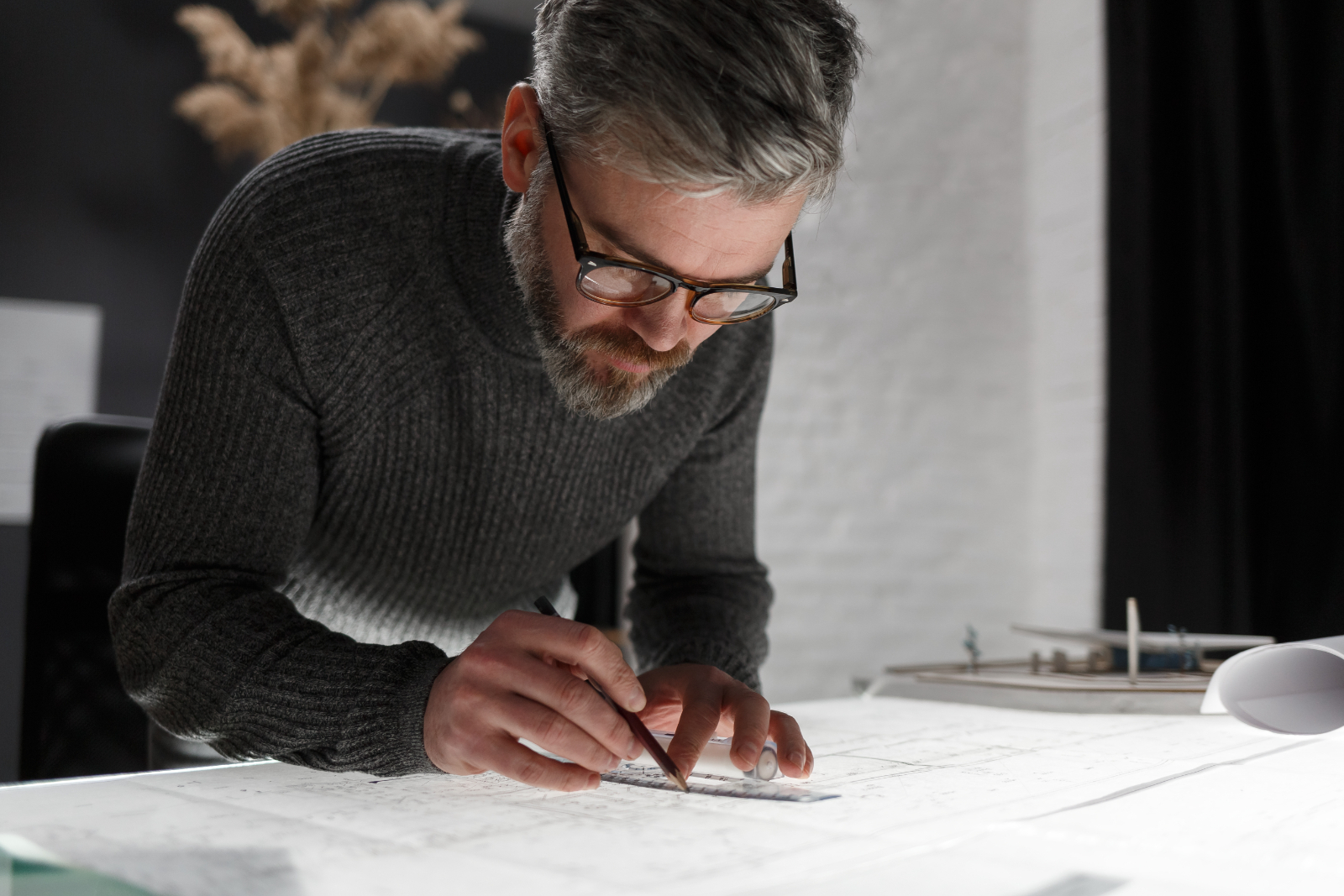 What are the tasks performed by an architect What are the tasks performed by an architect