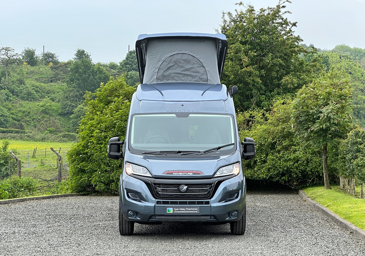 Auto-Trail V-Line