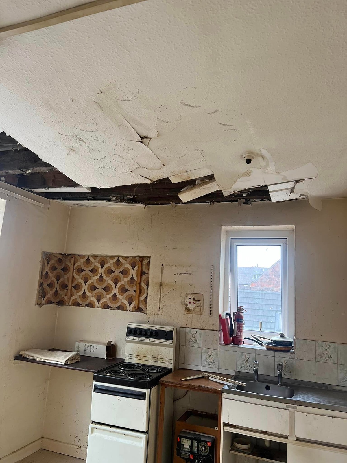 Emergency Builders Call Out Blackpool, Preston, Blackburn, Manchester, Lancaster