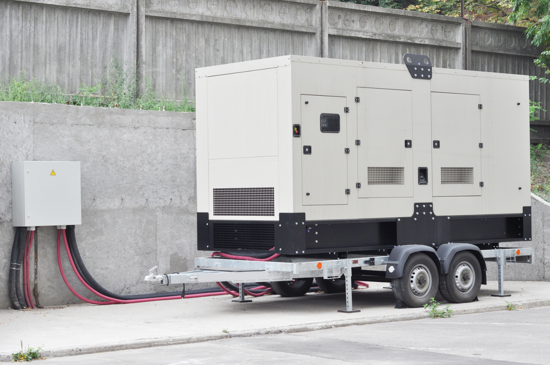 Regular Generators vs Inverter Generators Regular Generators vs Inverter Generators