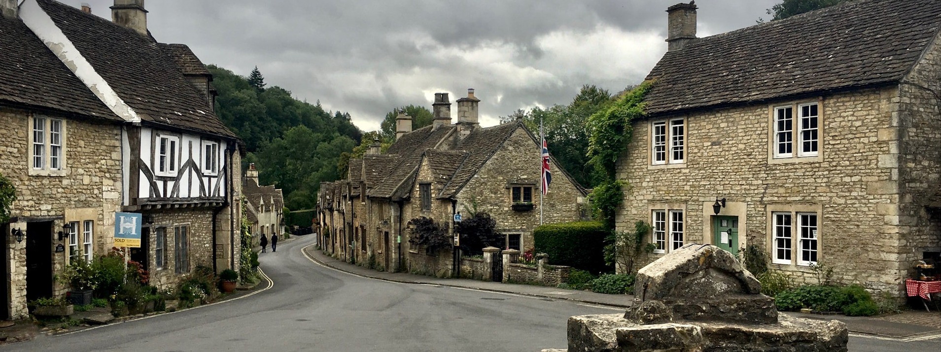 view of medievan tudor building